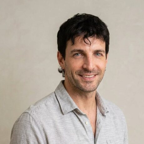Chris, cofundador de CheckinMasters